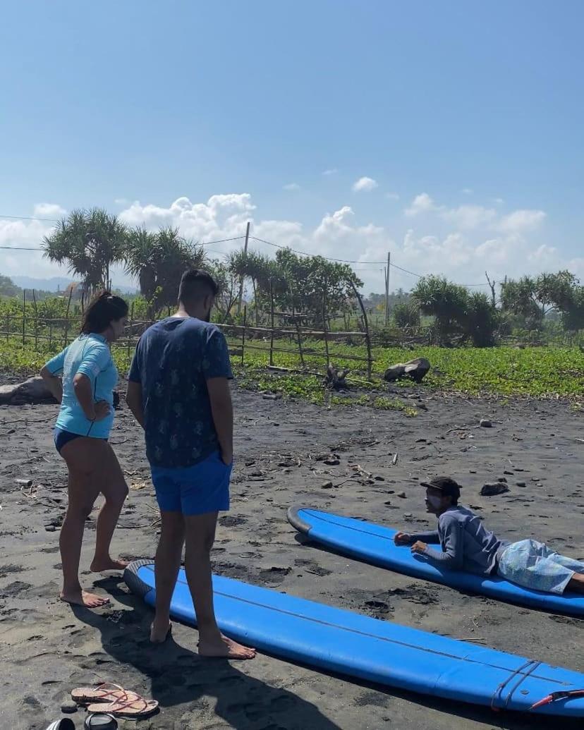Medewi Good Vibes Stay&Surf Jembrana Exterior foto