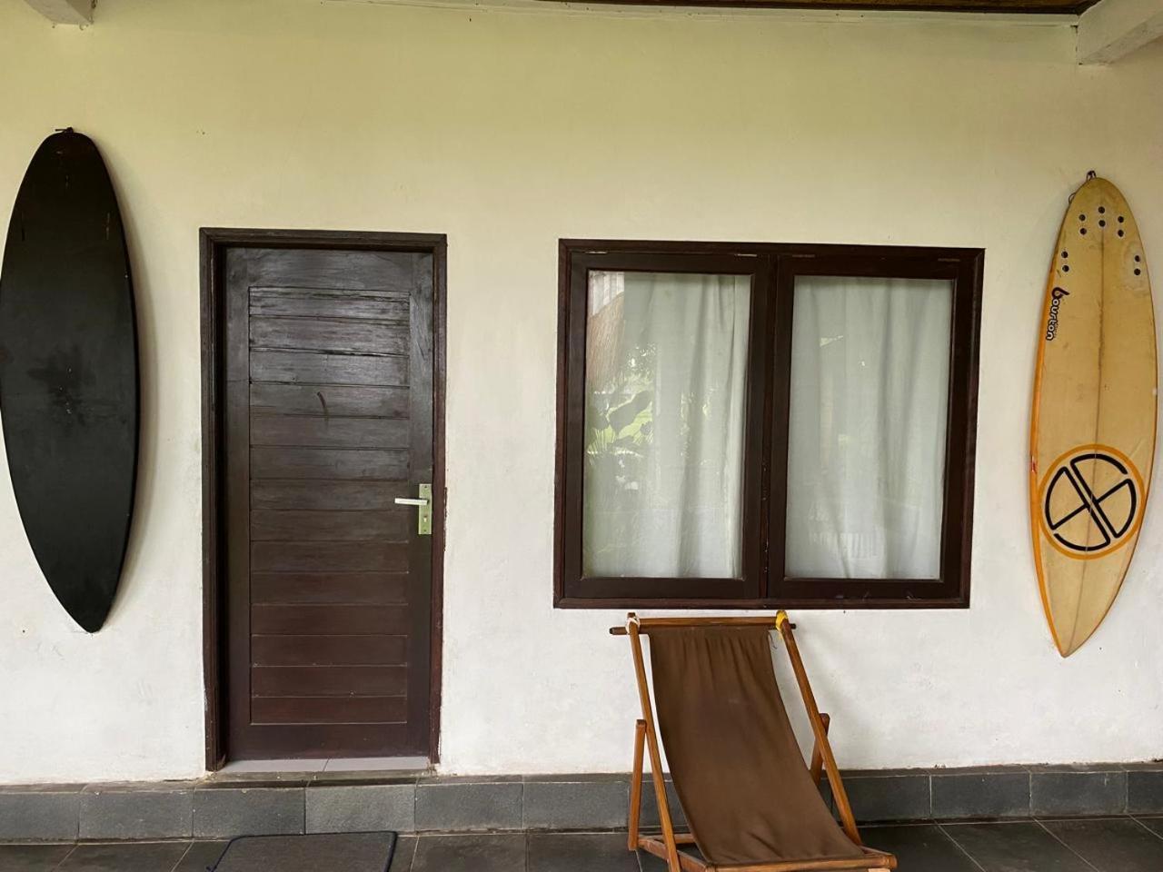 Medewi Good Vibes Stay&Surf Jembrana Exterior foto